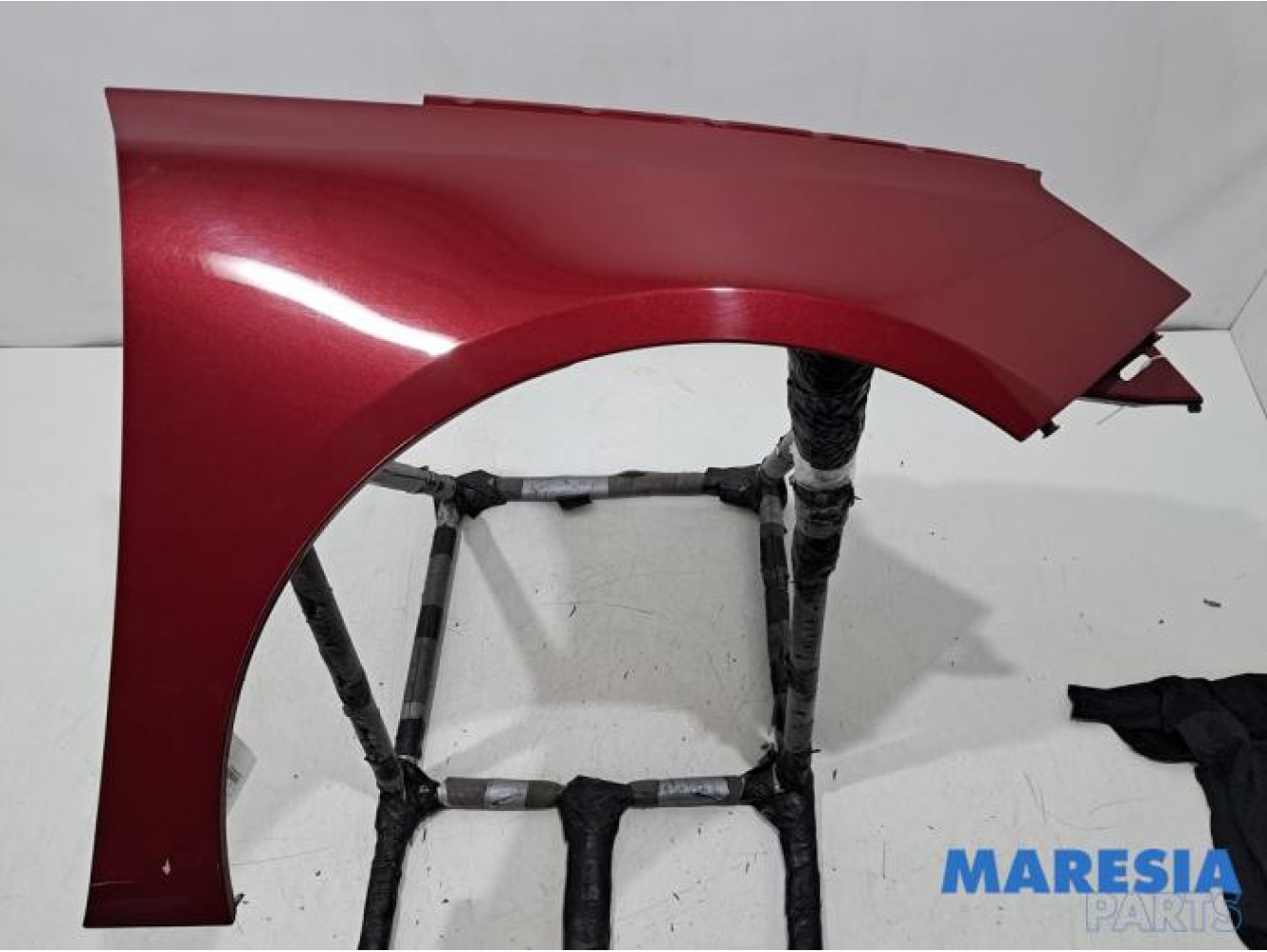 Peugeot - 308 - Front wing, right