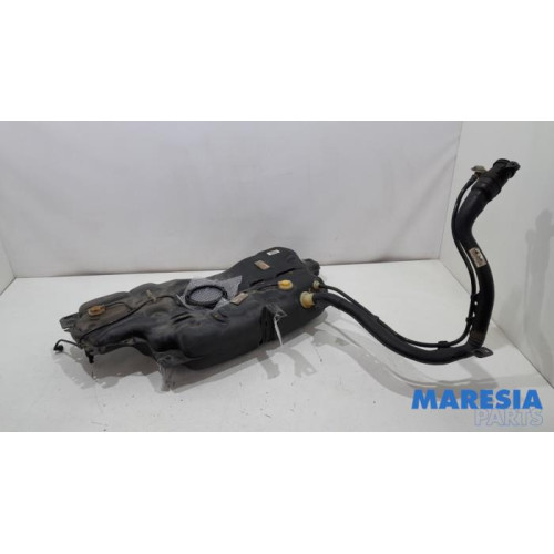 Peugeot - 308 - Tank