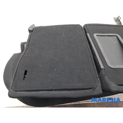 Peugeot - 308 - Rear bench seat
