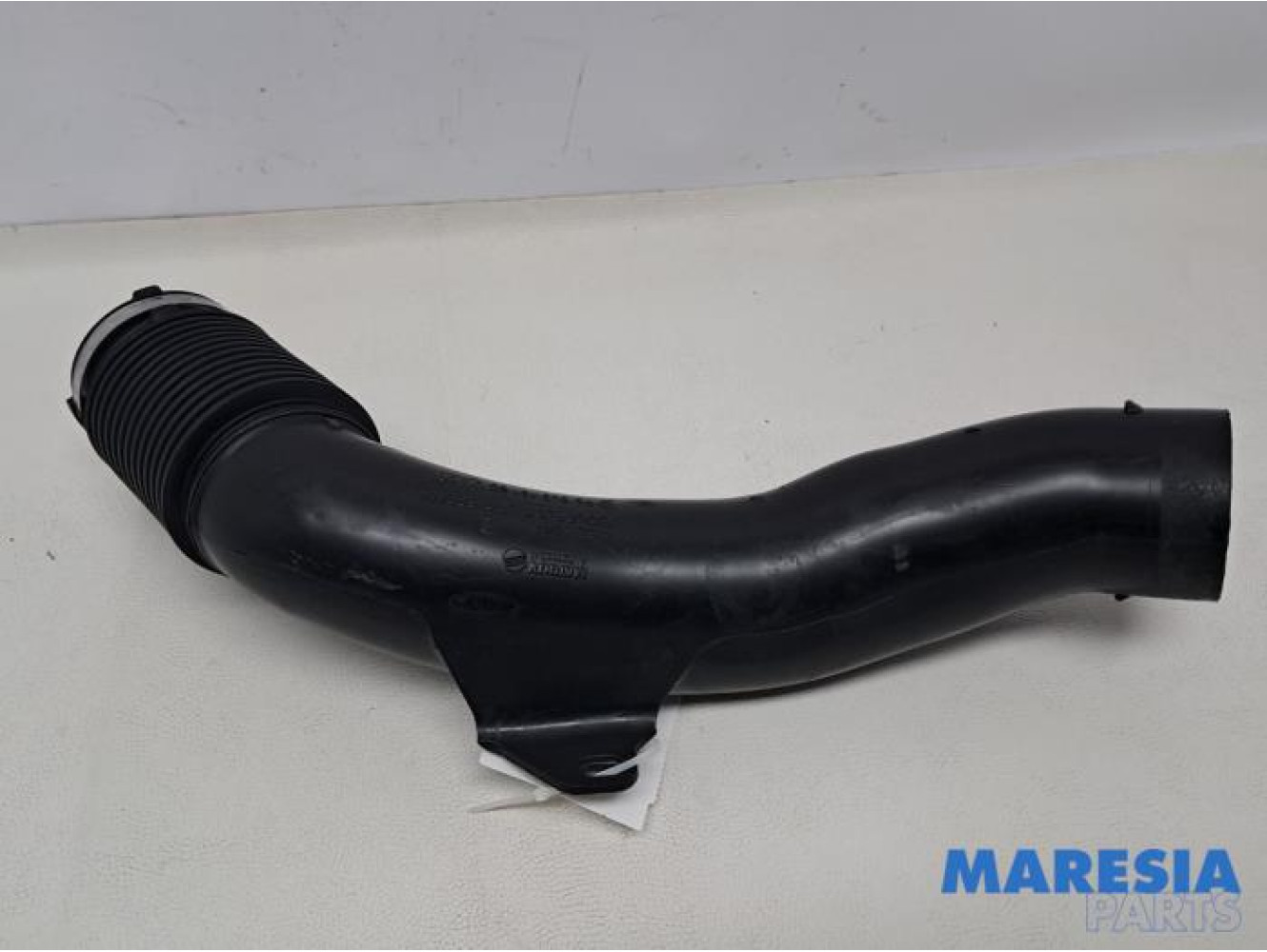 Peugeot - 3008 - Air intake hose