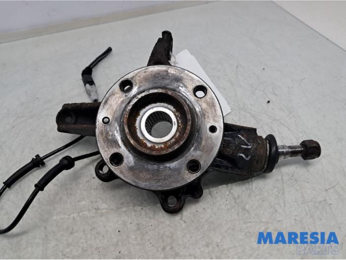 Peugeot - 3008 - Achsschenkel links vorne