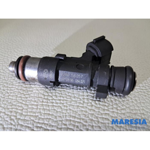 Peugeot - 307 - Injektor (Benzineinspritzung)