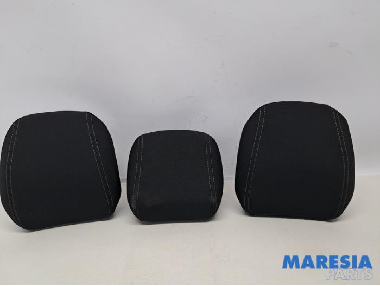 Peugeot - 308 - Headrest set