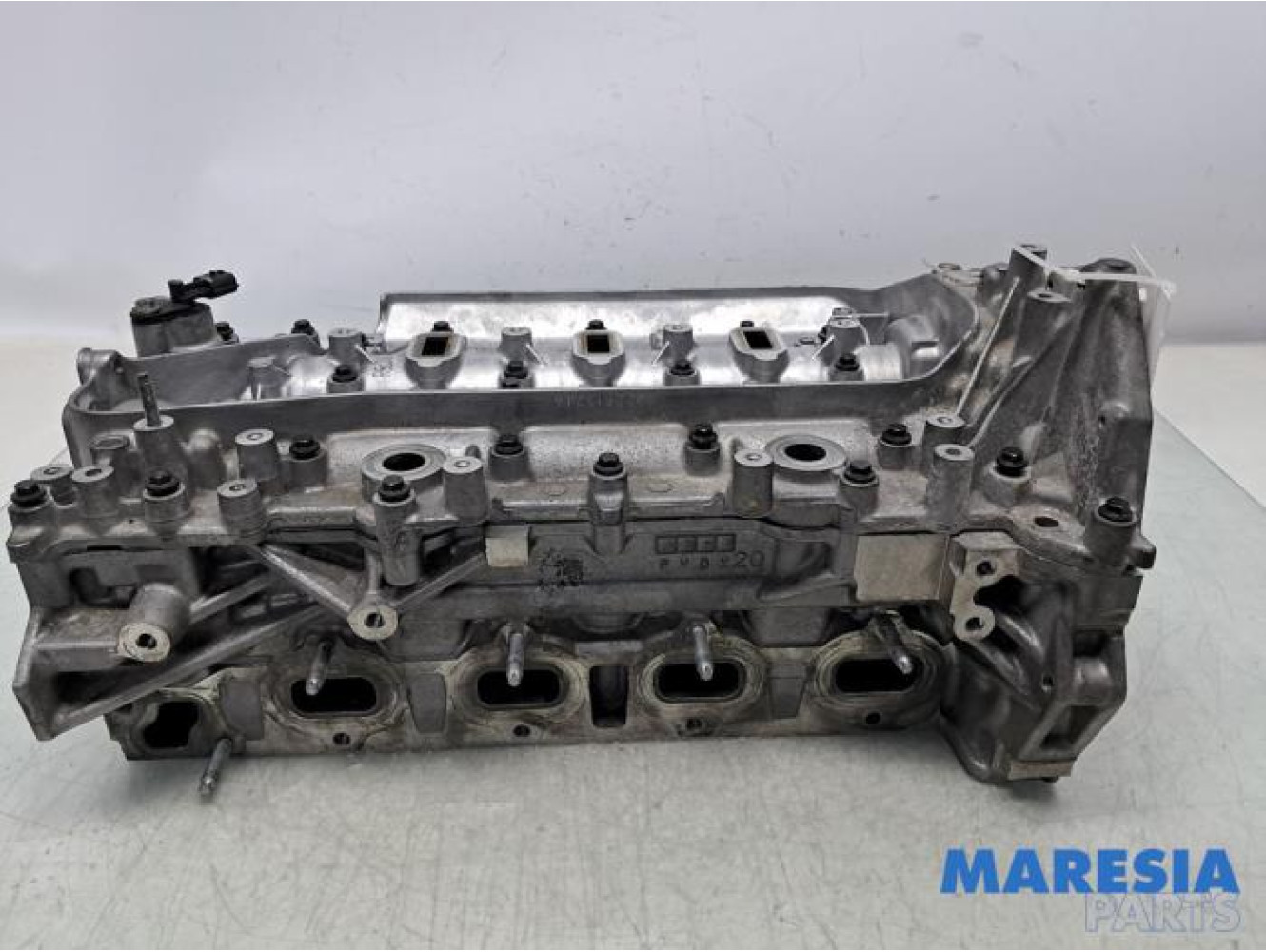 Nissan - NV300 - Cylinder head