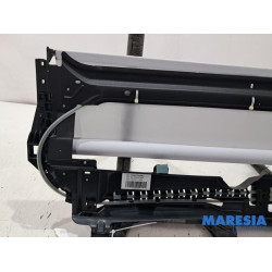 Peugeot - 308 - Sliding headliner mechanism