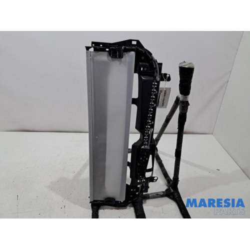 Peugeot - 308 - Sliding headliner mechanism
