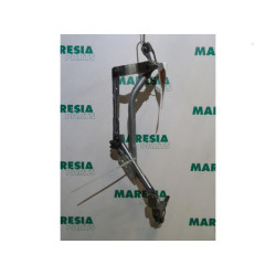 Peugeot - 207 - Wiper mechanism