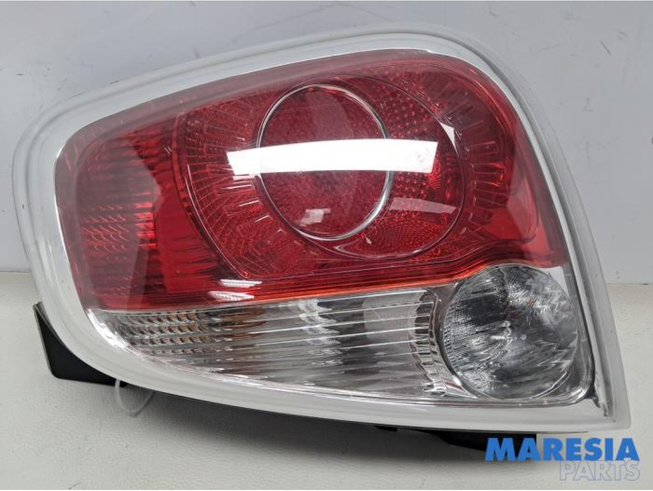 Fiat - 500 - Taillight, right