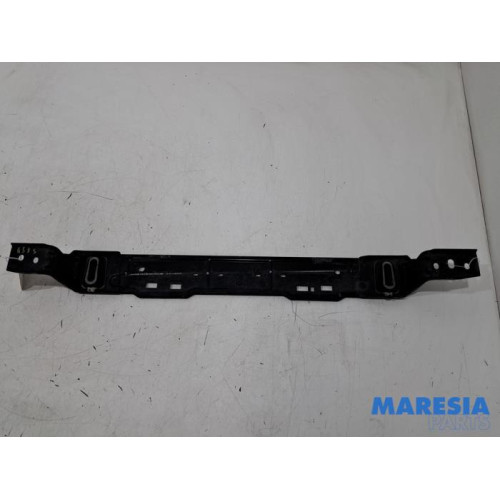 Peugeot - 308 - Radiator bar