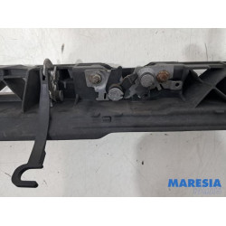 Peugeot - 308 - Lock plate