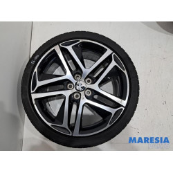 Peugeot - 308 - Velgen set + winterbanden