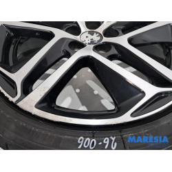 Peugeot - 308 - Velgen set + winterbanden