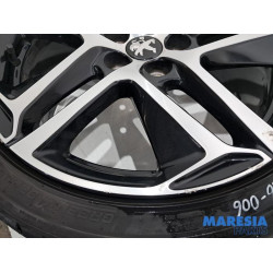 Peugeot - 308 - Velgen set + winterbanden