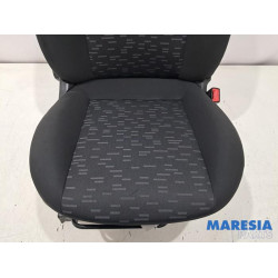 Opel - Combo - Stoel rechts