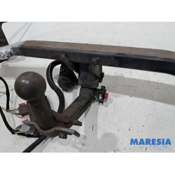 Peugeot - 308 - Crochet d'attelage