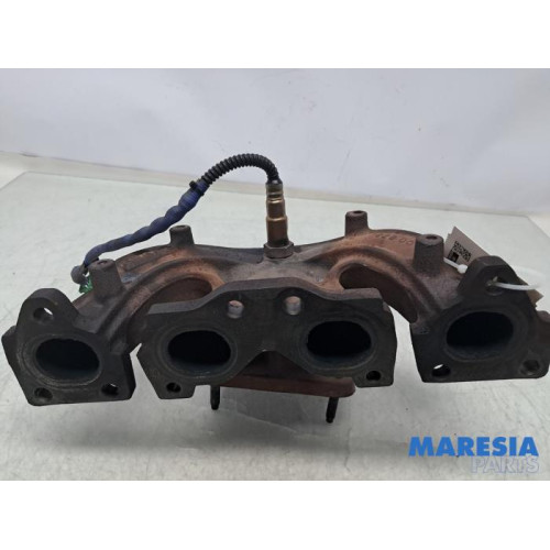 Peugeot - 307 - Exhaust manifold