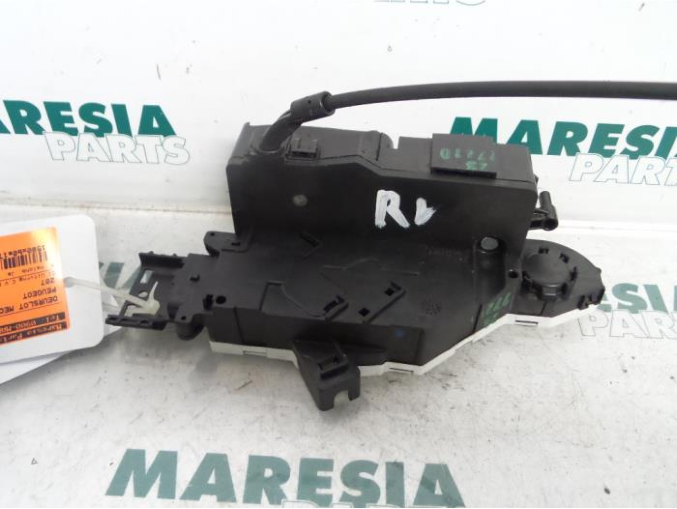 Peugeot - 207 - Front door lock mechanism 4-door, right