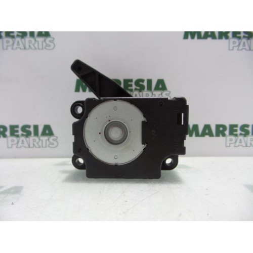 Peugeot - 207 - Heater valve motor