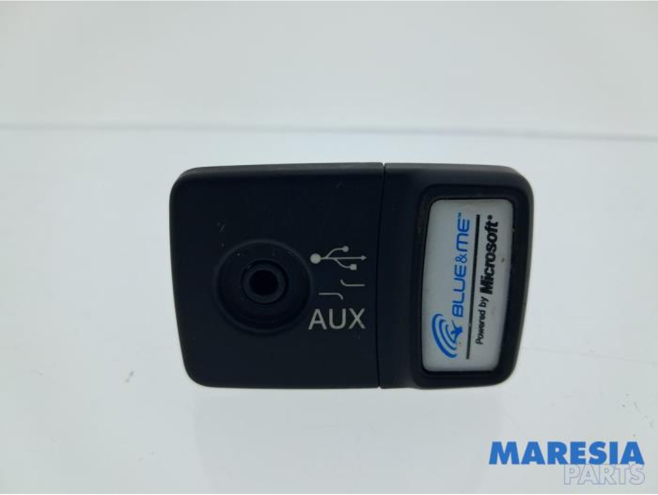 Fiat - 500 - AUX/USB aansluiting