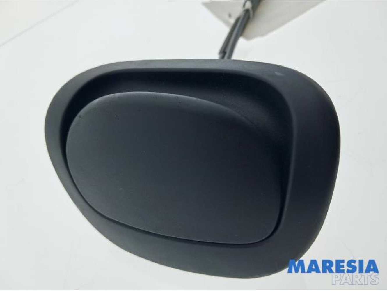 Fiat - 500 - Backrest release handle