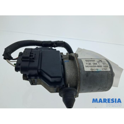 Fiat - 500 - Scheibenwischermotor vorne