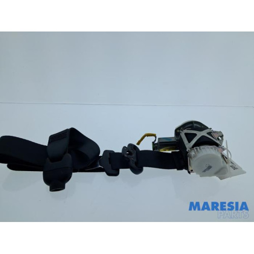 Fiat - 500 - Front seatbelt, left