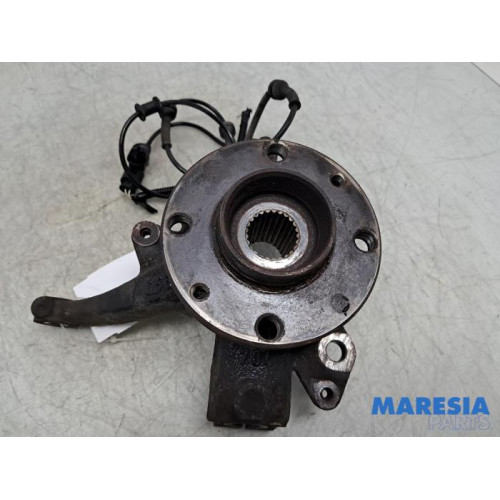 Fiat - 500 - Knuckle, front right