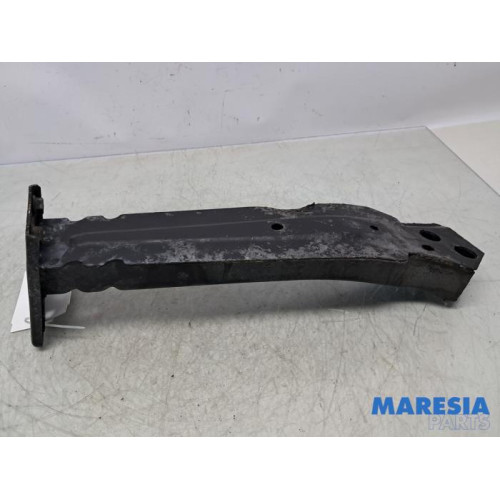 Fiat - 500 - Frontdeel steun