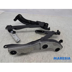 Fiat - 500 - Scharnier Heckklappe