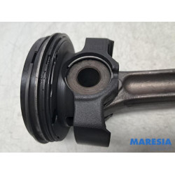 Fiat - Talento - Connecting rod