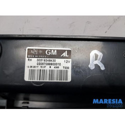 Opel - Combo - Taillight, right