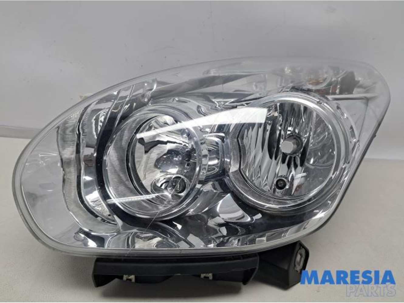 Opel - Combo - Headlight, left