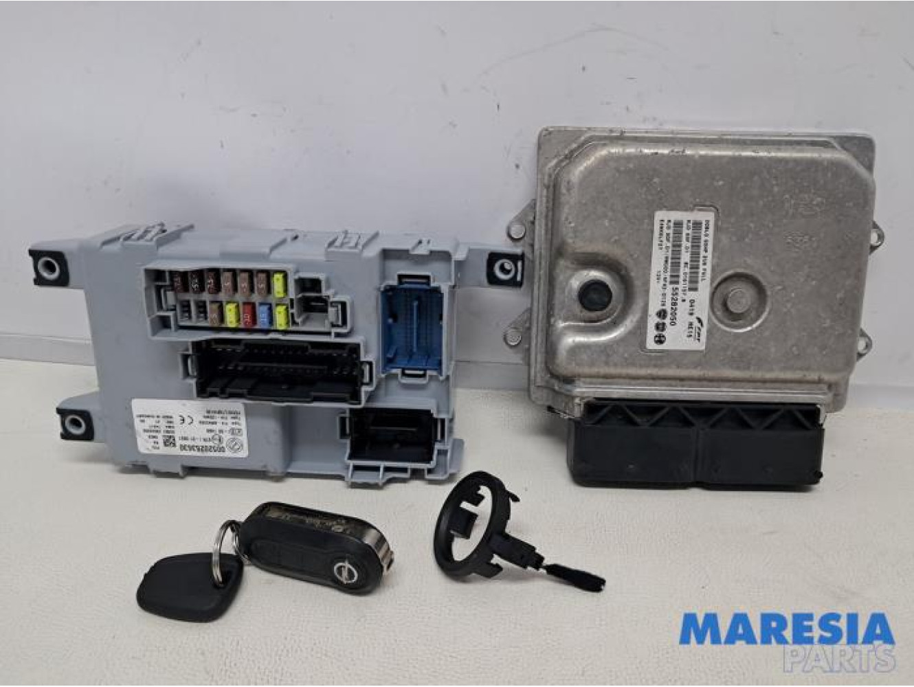 Opel - Combo - Ordinateur gestion moteur