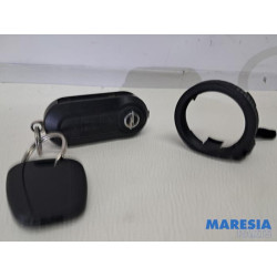 Opel - Combo - Ordinateur gestion moteur