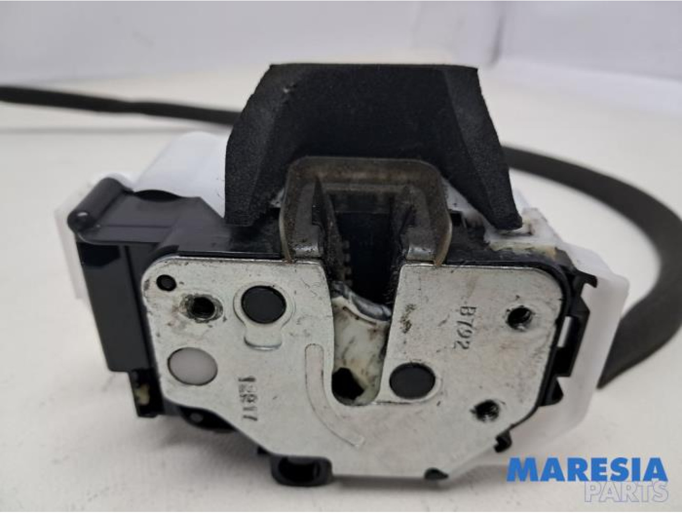 Opel - Combo - Sliding door lock mechanism, right