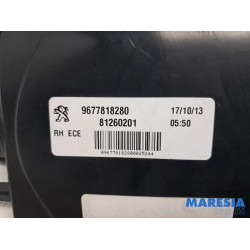 Peugeot - 308 - Rücklicht rechts