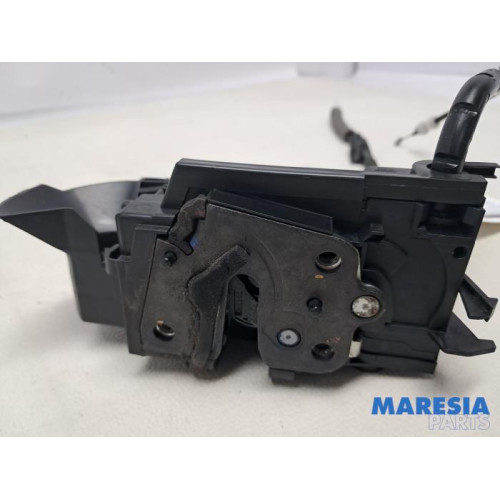 Peugeot - 308 - Türschlossmechanik 4-türig rechts vorne