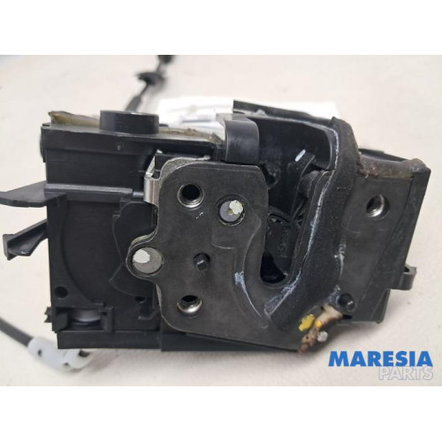 Peugeot - 308 - Türschlossmechanik 4-türig rechts hinten