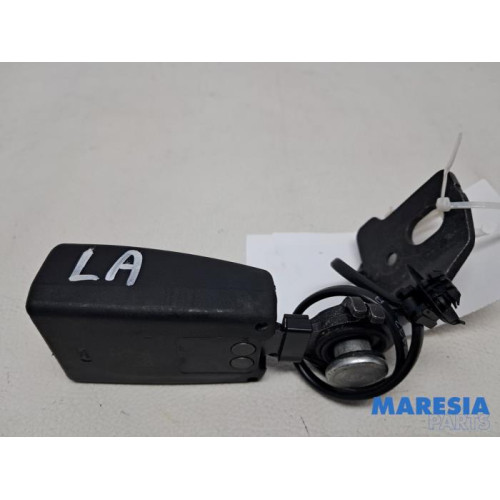 Peugeot - 308 - Sicherheitsgurt Schließe links hinten