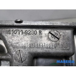 Renault - Clio - Motor Unterblock