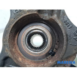 Renault - Megane - Fusee links-voor