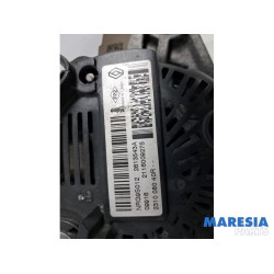 Renault - Megane - Dynamo