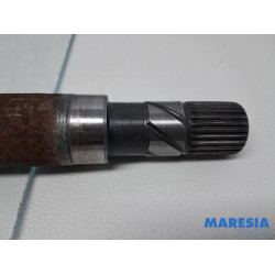 Renault - Megane - Aandrijfas rechts-voor