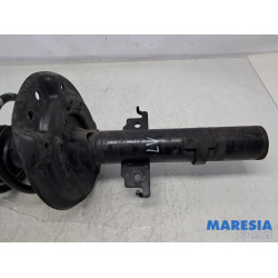 Renault - Megane - Stoßdämpferstrebe links vorne