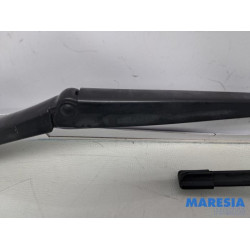 Renault - Megane - Ruitenwisserarm voor