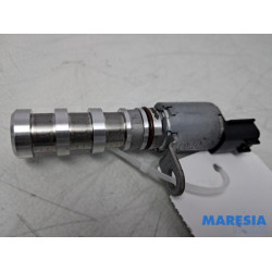 Renault - Clio - Camshaft adjuster