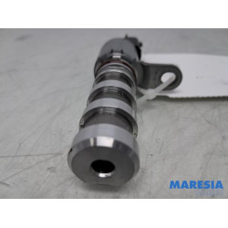 Renault - Clio - Camshaft adjuster
