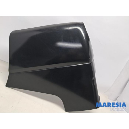 Renault - Trafic - Rear bumper component, right