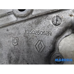 Renault - Clio - Couvercle de distribution