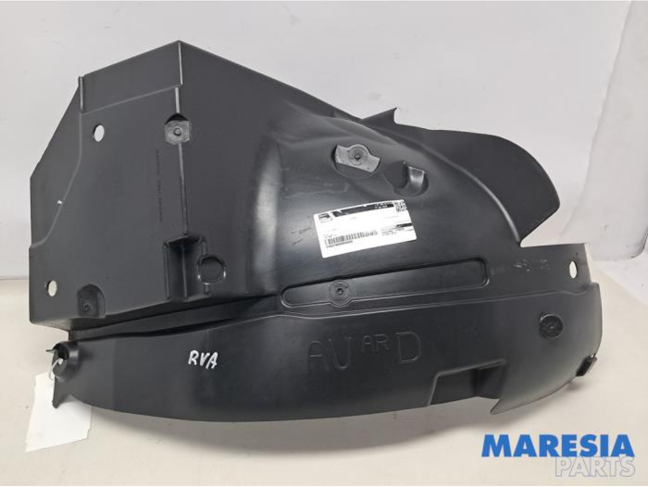 Renault - Trafic - Wheel arch liner